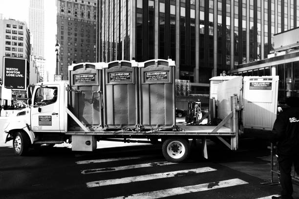 Best Construction site porta potty rental  in Eden, TX